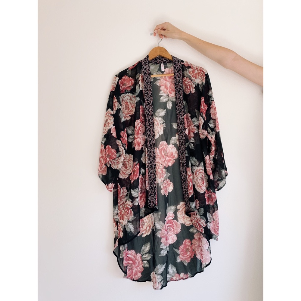 Floral kimono